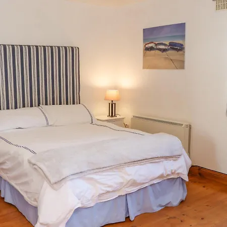 Sandeel Bay فيتهارد اون سي